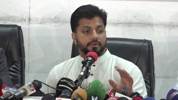 লুটপাট চলমান নিশ্চিন্ত করতে এই কালক্ষেপণ – ইশরাক হেসেন